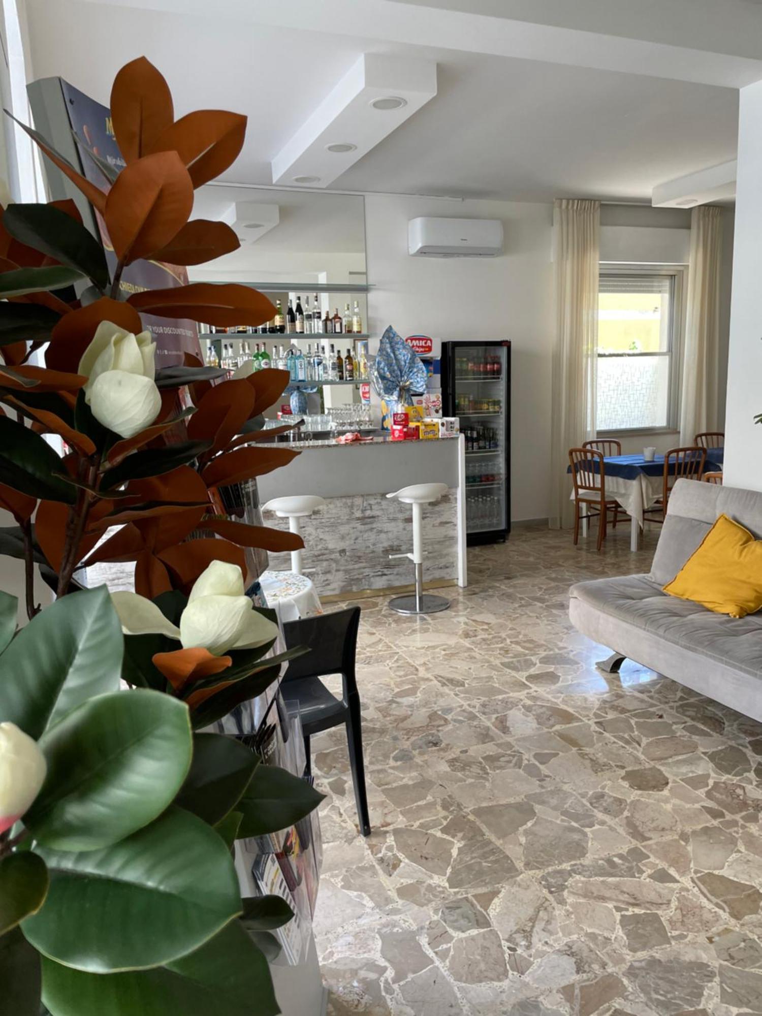 Hotel Barbiani Ричоне Екстериор снимка