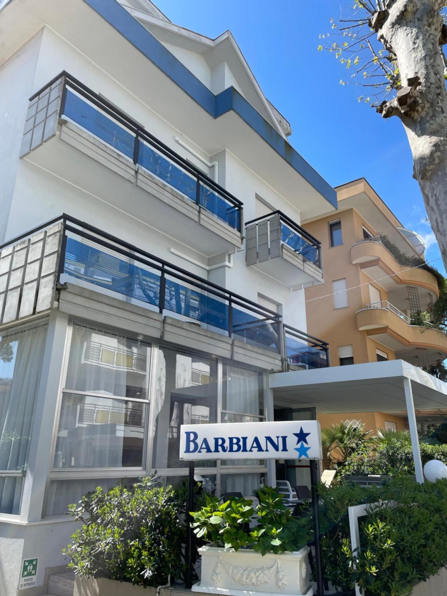 Hotel Barbiani Ричоне Екстериор снимка