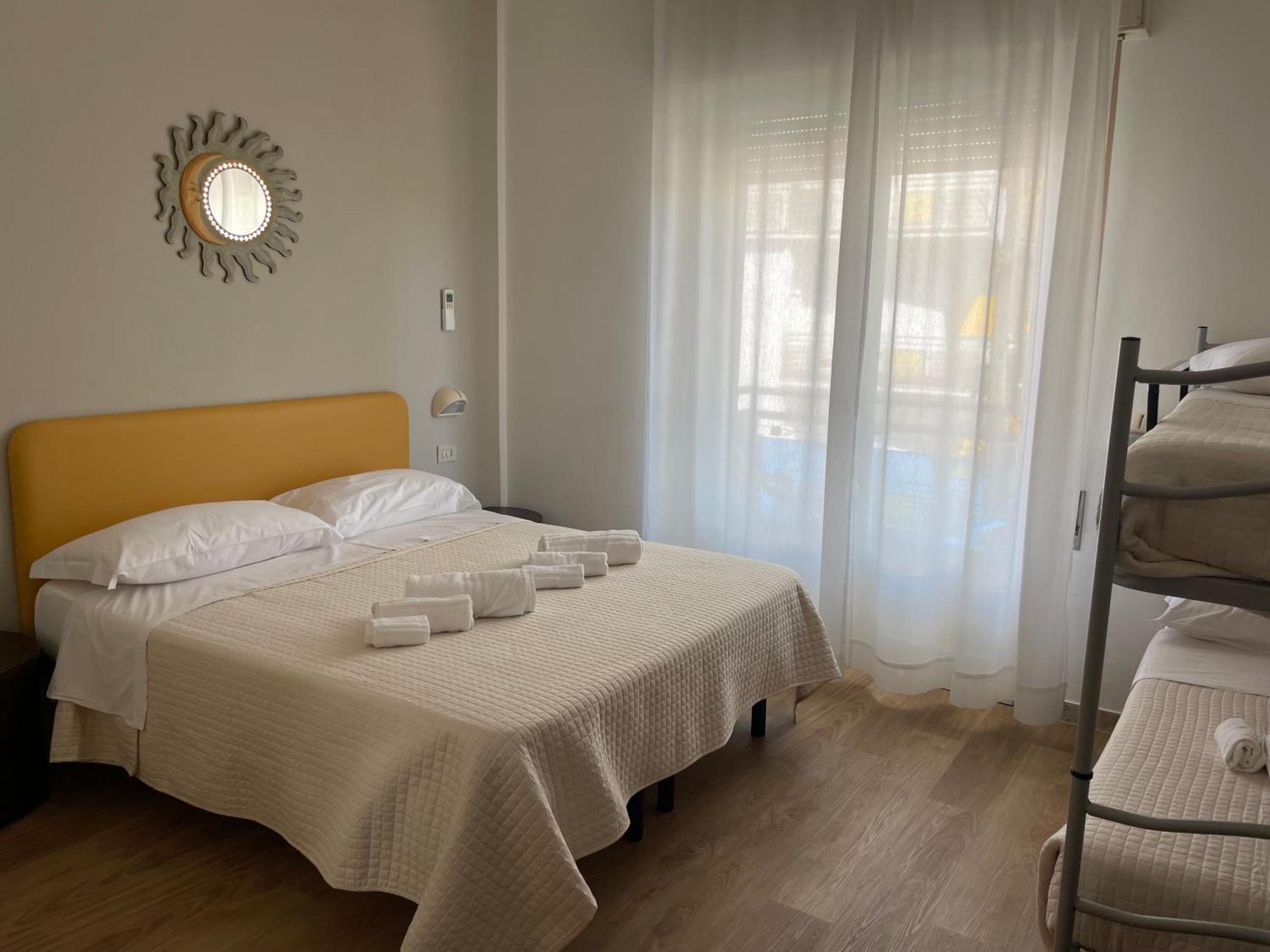 Hotel Barbiani Ричоне Екстериор снимка