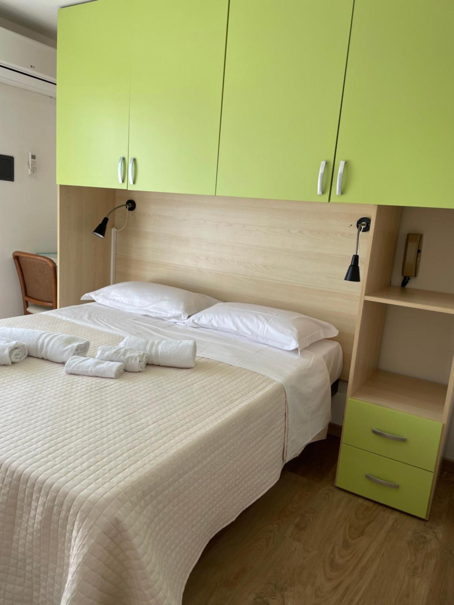 Hotel Barbiani Ричоне Екстериор снимка